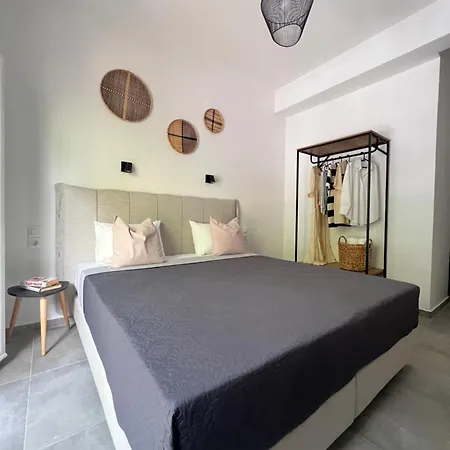 Aus Penzion Skiathos